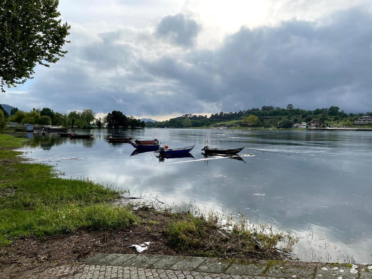 Вилла River House In Vila Nova Cerveira Вила-Нова-ди-Сервейра Экстерьер фото